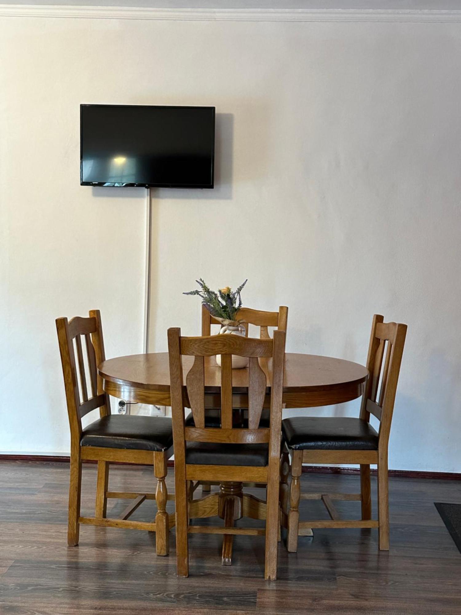 Pine Peak Apartments プレデアル エクステリア 写真